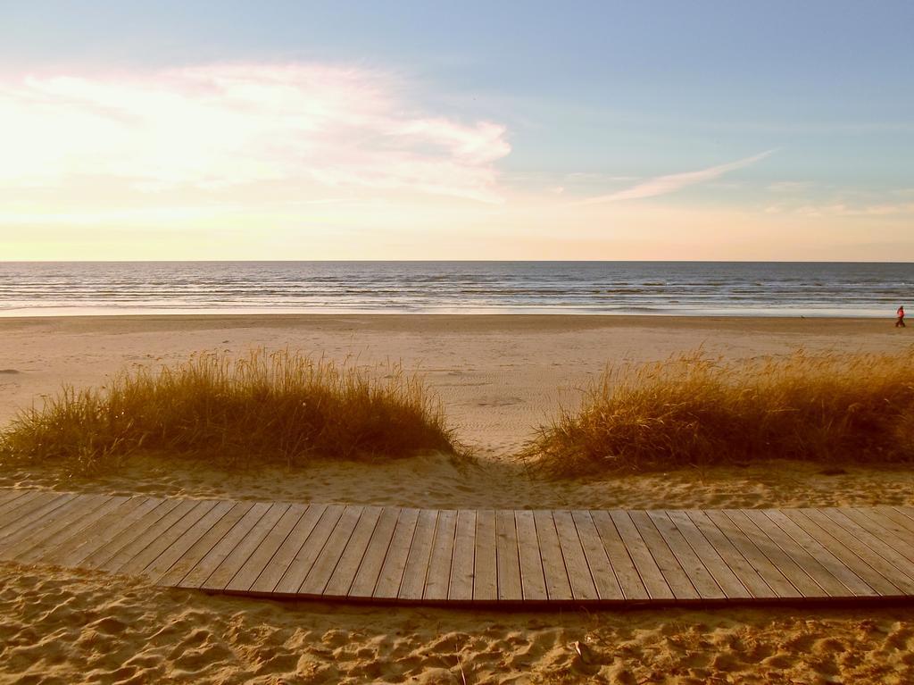 Sunny Beach Apartment Narva-Jõesuu Cameră foto